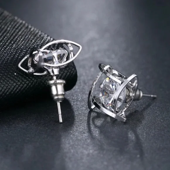 New Silver 3D Cage Diamond Stud Earrings